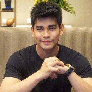 Leo Consul