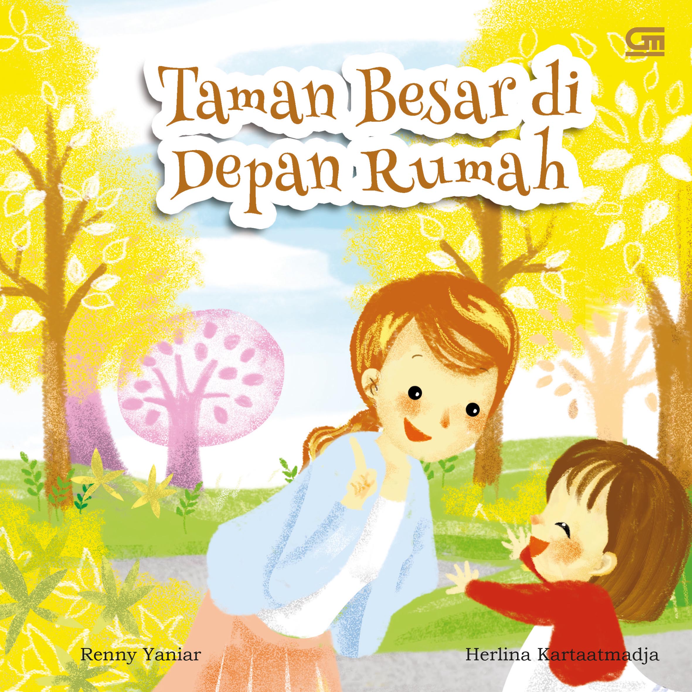 Taman Besar di Depan Rumah