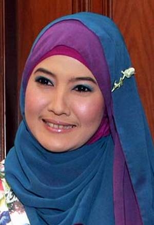 Peggy Melati Sukma