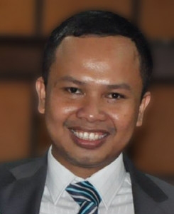 Dr. Moch. Syarif Hidayatullah, Lc., M.Hum.